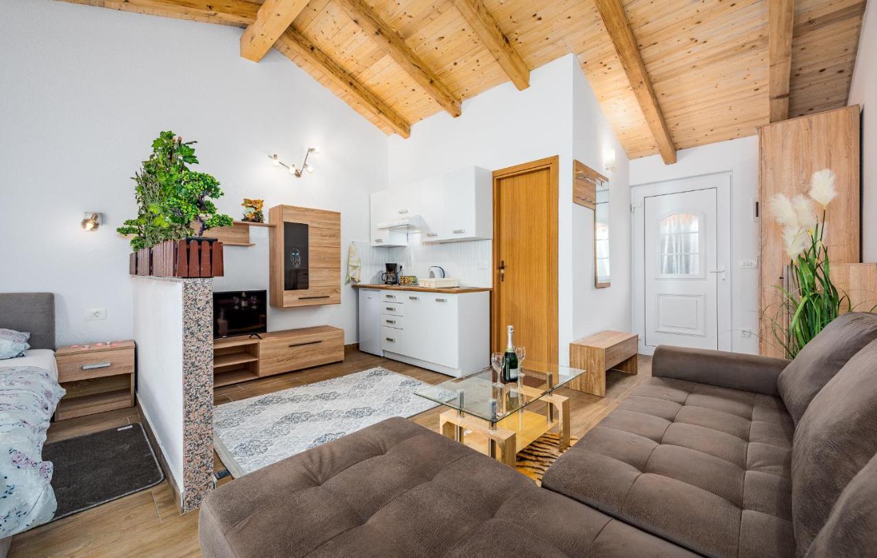 Villa Heidi 2 Umag Buitenkant foto