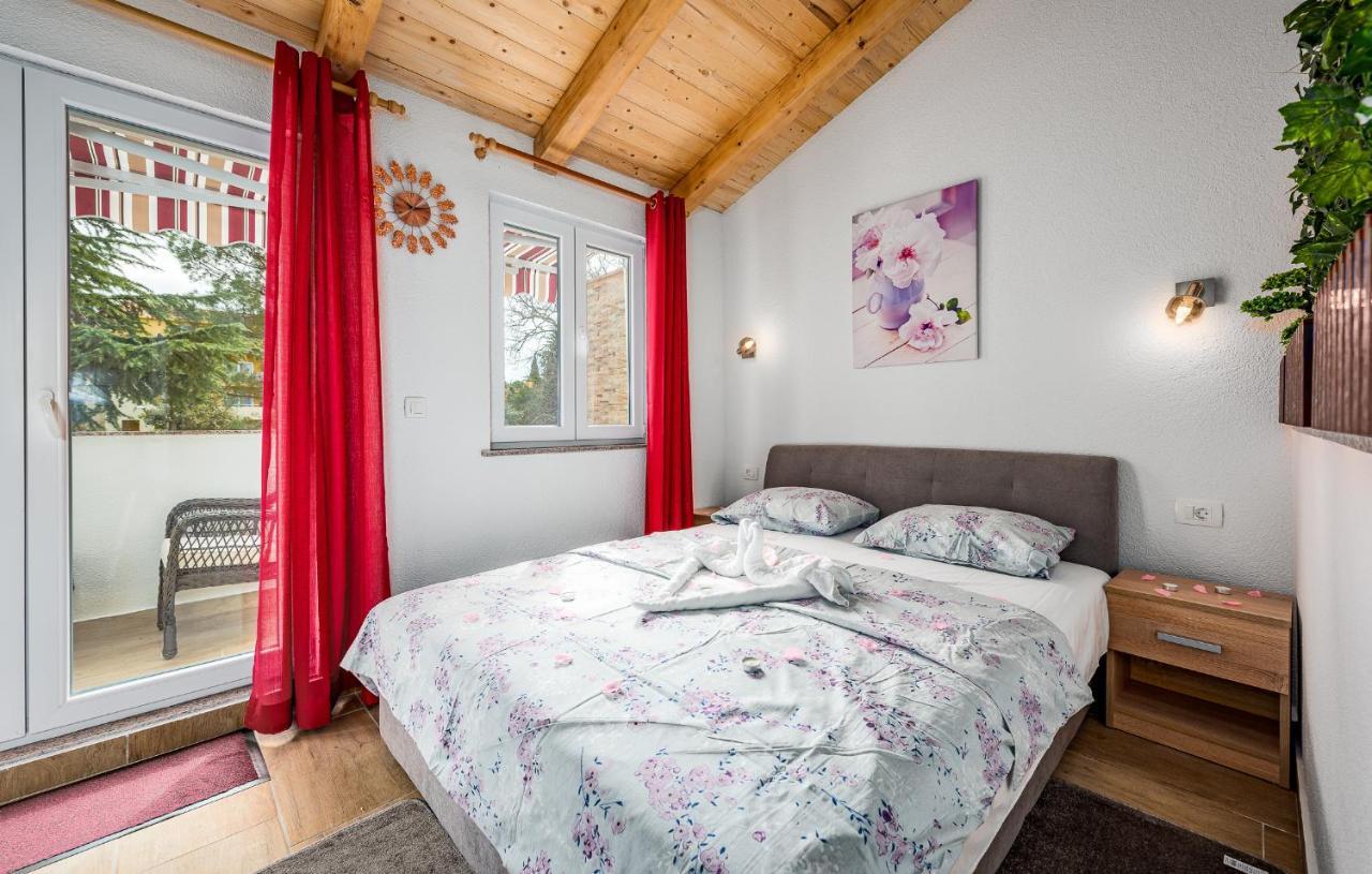Villa Heidi 2 Umag Buitenkant foto